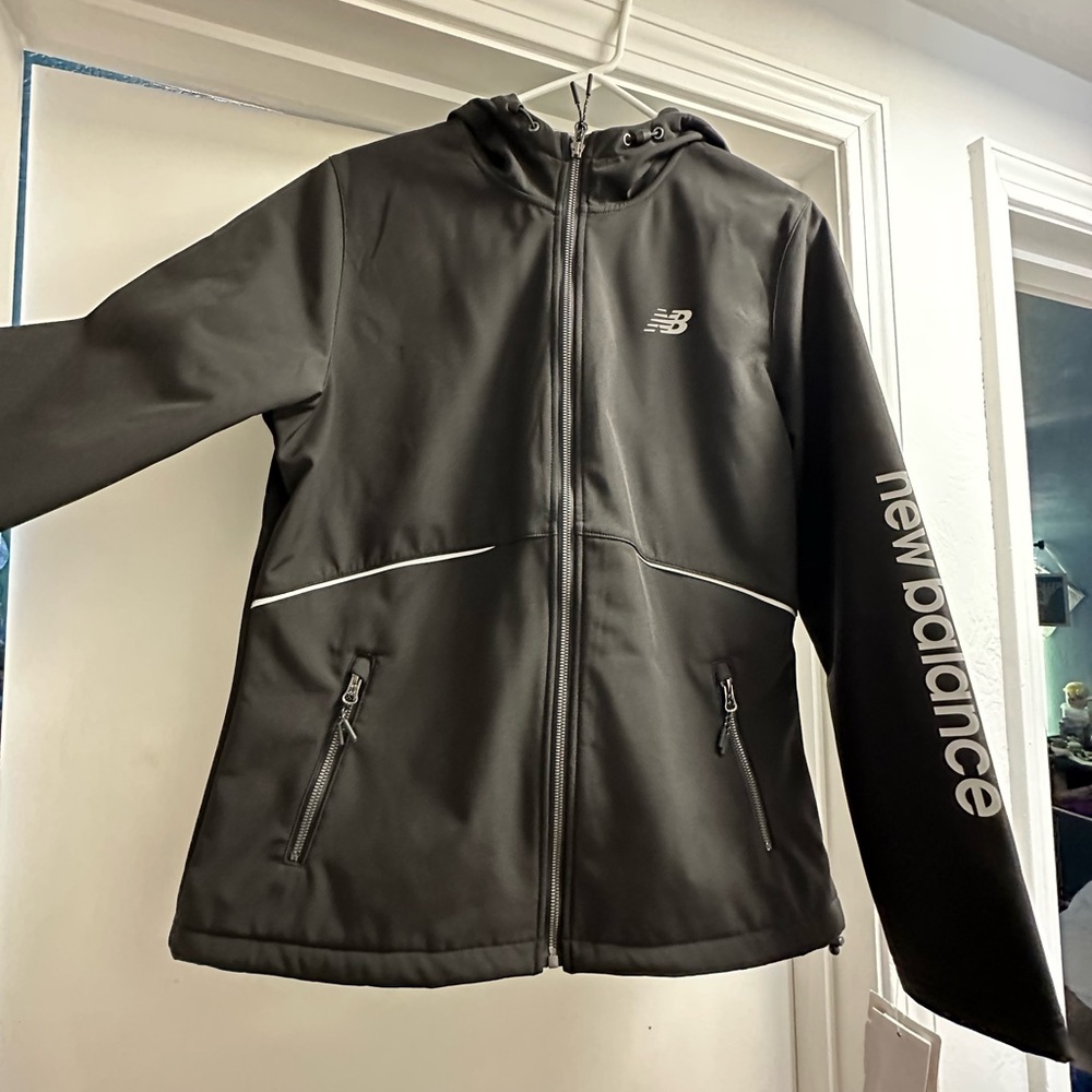 New Balance wind break and rain jacket NEW